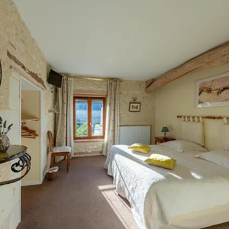 La Maison De Charlotte - D'hôtes-futuroscope 3* Amberre