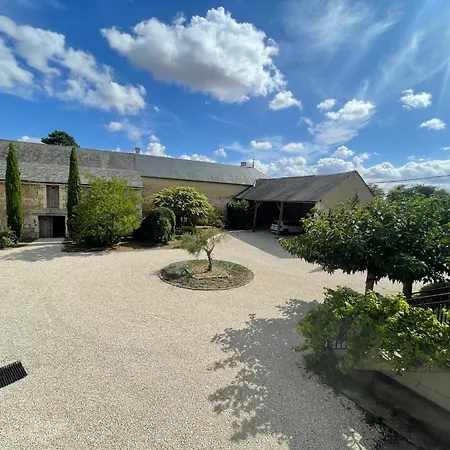 La Maison De Charlotte - D'hotes-futuroscope Bed & Breakfast Amberre